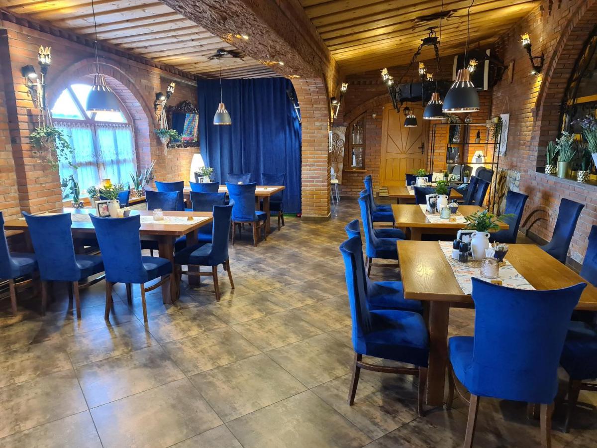 Hotel Staropolska โทมาสโชว ลูเบลสกี ภายนอก รูปภาพ