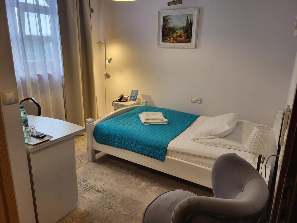 Hotel Staropolska โทมาสโชว ลูเบลสกี ภายนอก รูปภาพ