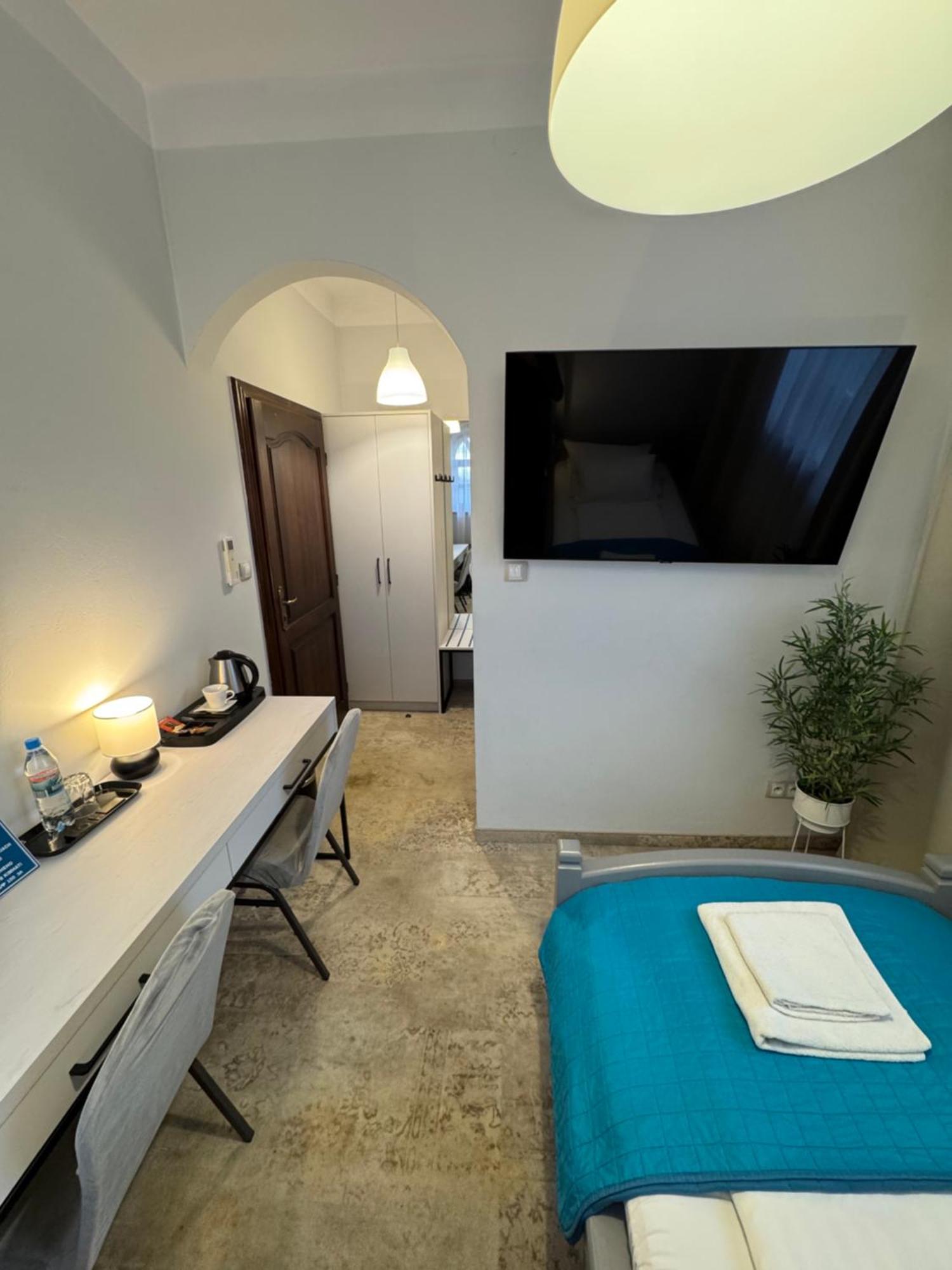 Hotel Staropolska โทมาสโชว ลูเบลสกี ภายนอก รูปภาพ